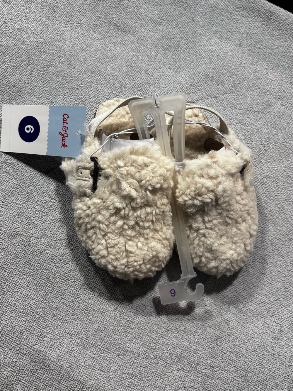 OshKosh B'gosh Cream Sherpa Baby Mittens